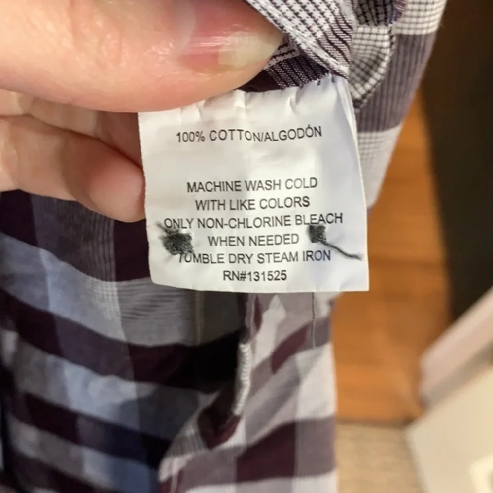 NWOT Men’s Beverly Hills Polo Club Button Down Shirt 🍀